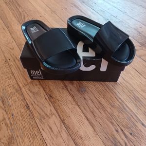 MINI MELISSA SIZE 13 TODDLER/ KIDS BLACK